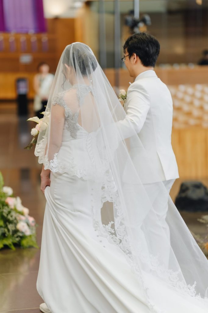 K GOWN - CUSTOMIZED CATHEDRAL WEDDING VEIL WITH LACE IN WHITE -2