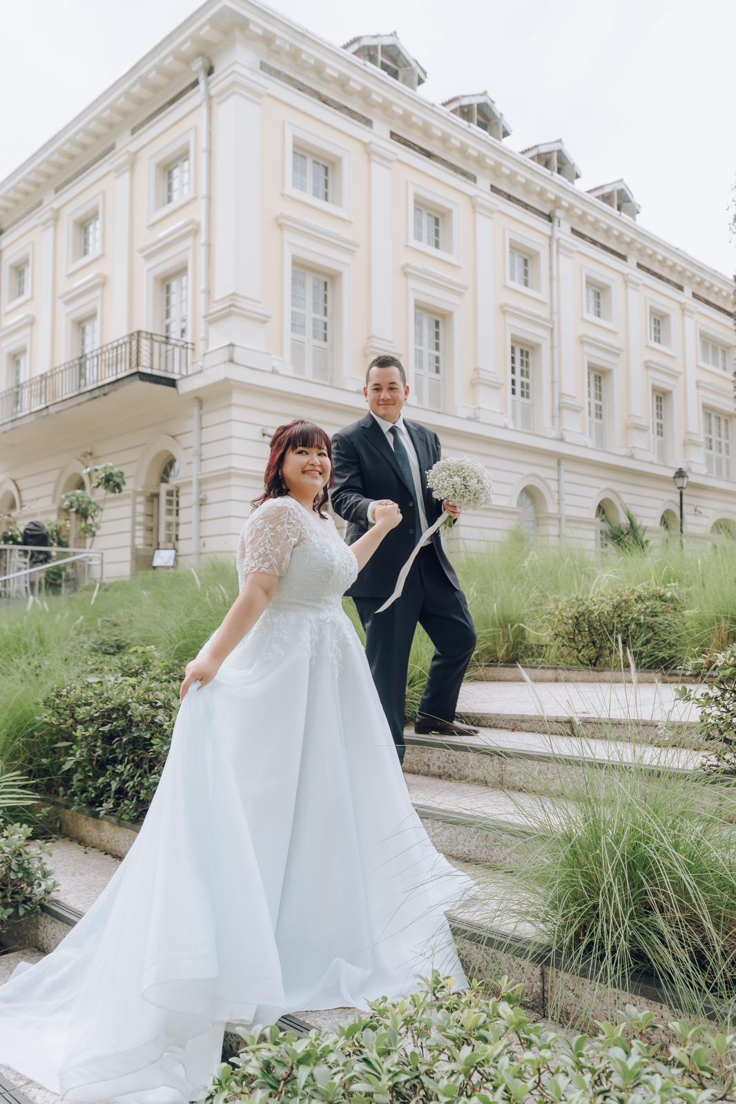 CUSTOM MADE BLUE WEDDING GOWN WITH SHORT SLEEVE